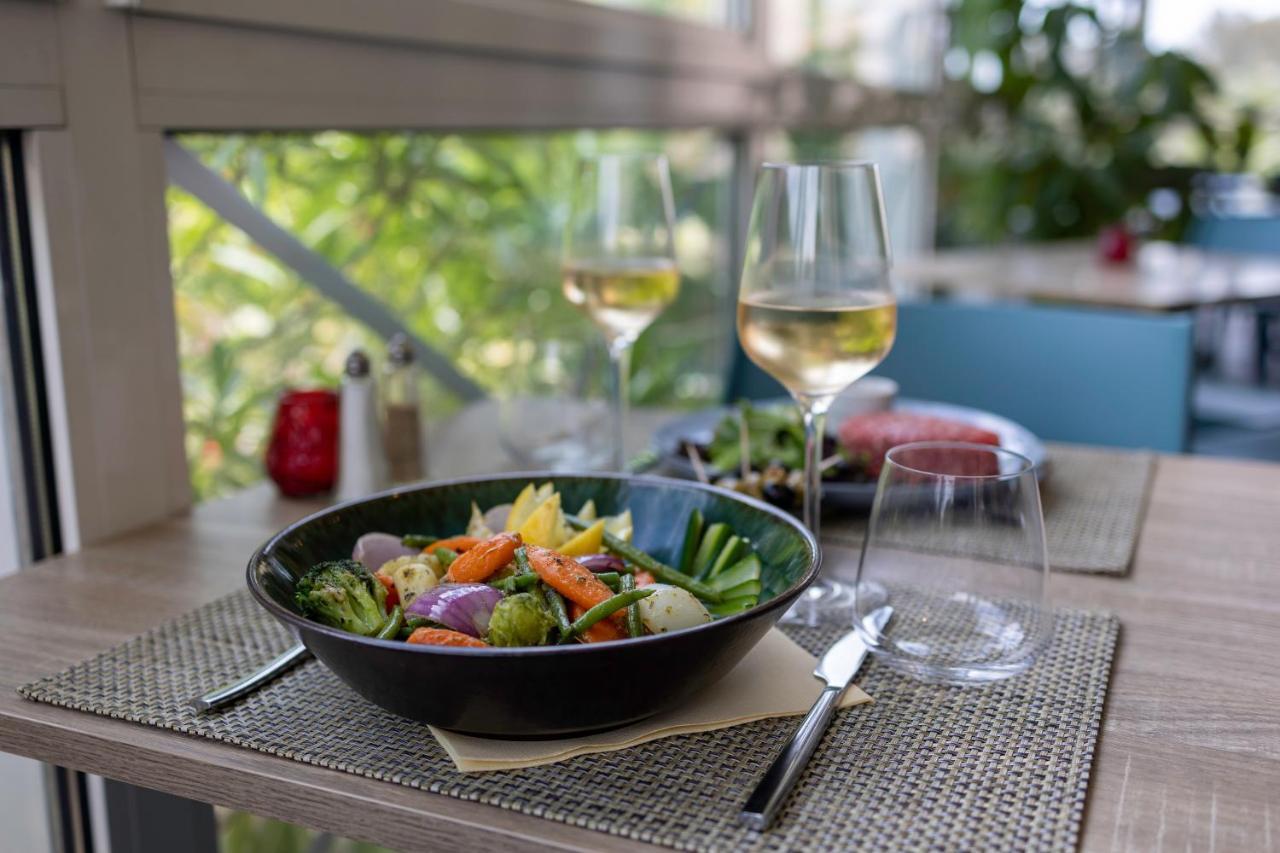 Restaurant Kyriad 3*